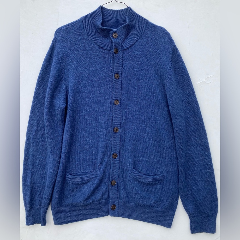 Charles Tyrwhitt Weekend Cardigan blue cotton size L button front